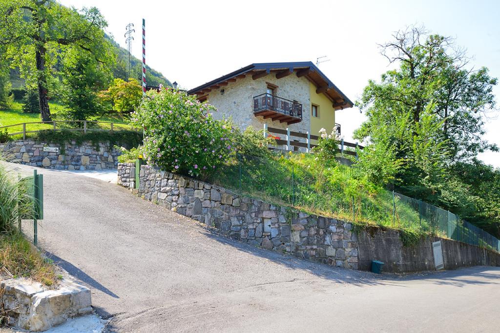 Cene Bed And Breakfast Montino المظهر الخارجي الصورة